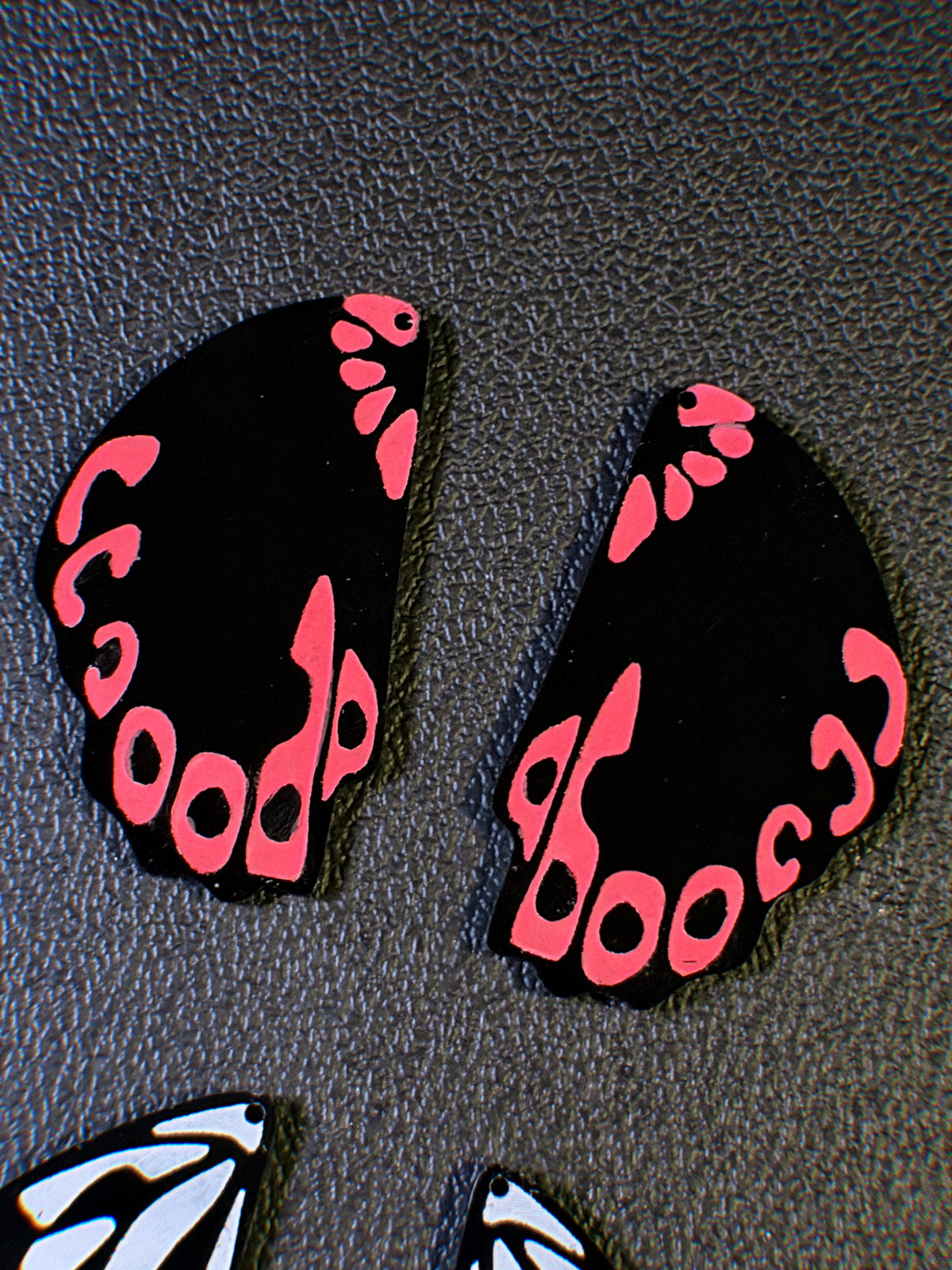 flutterby earrings (part 1)