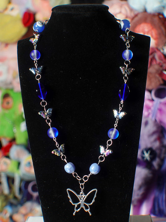 royal flutter necklace