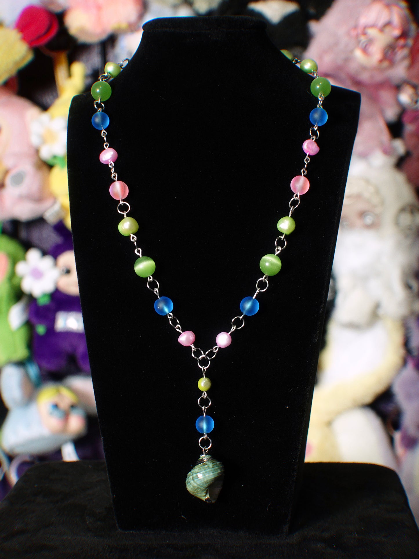 pink green n aqua shell necklace