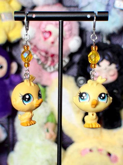 littlest pet shop earrings (yellow/orange)